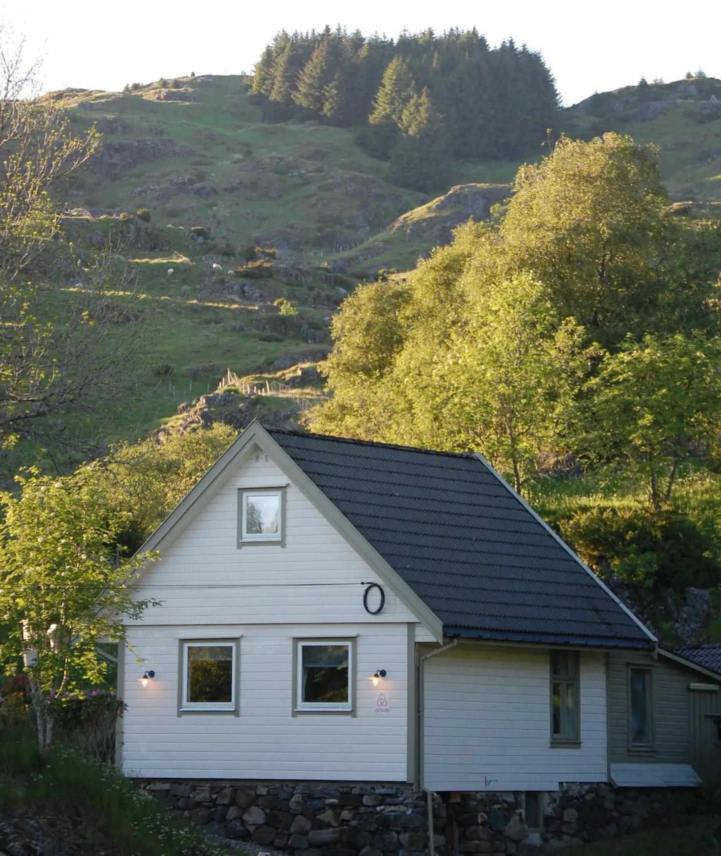Guesthouse In Manger, Radoy Island Kolstad Exterior photo